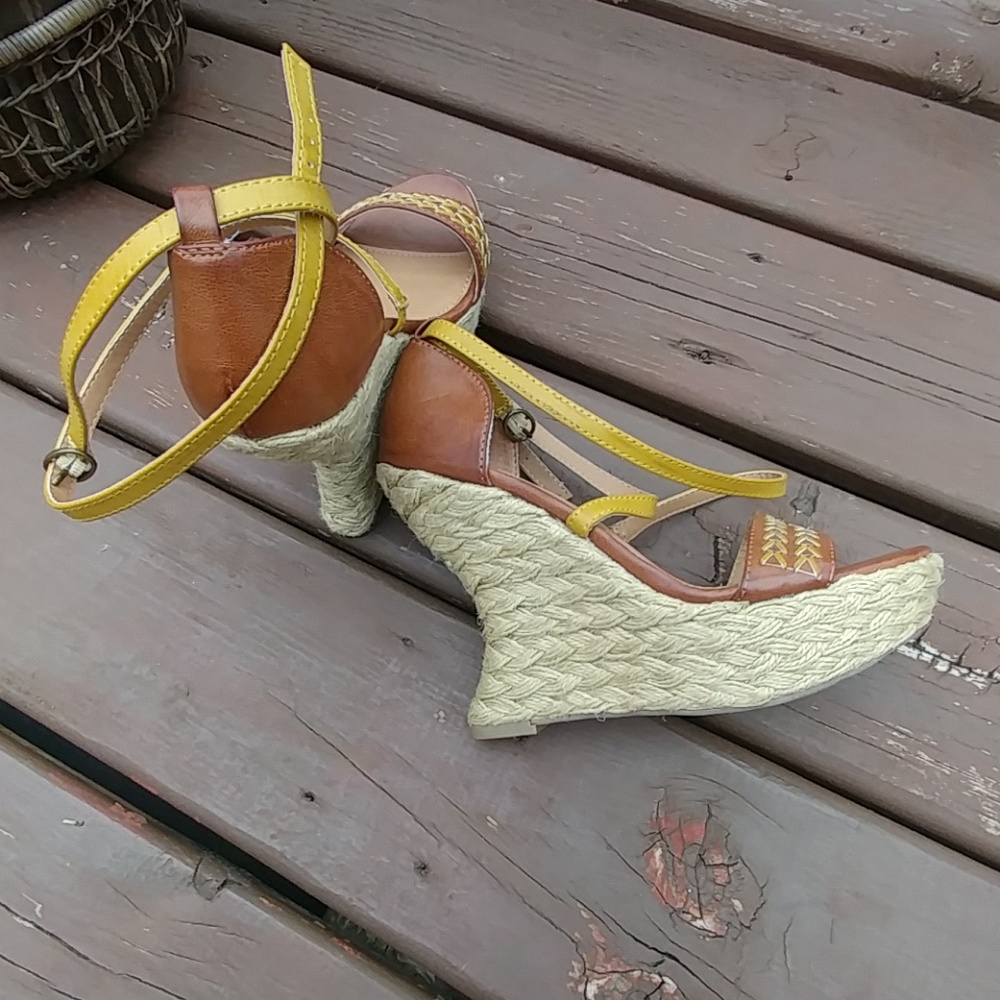 Mossimo Wedge - Picture 3 of 5